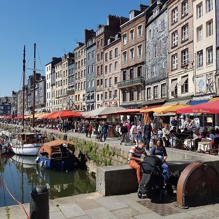 La Petite Parenthese Leilighet Honfleur Eksteriør bilde